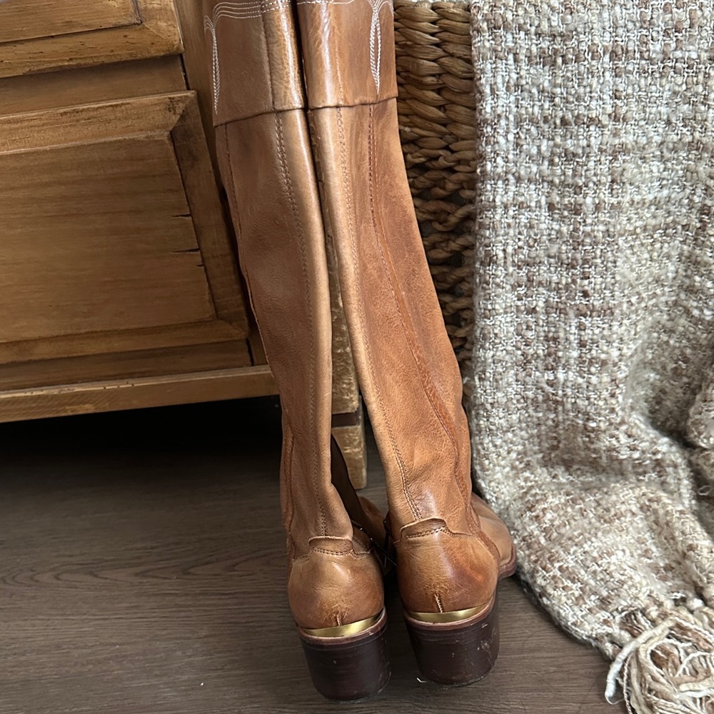 Donald J. Pliner Tan Leather Boots - Picture 4 of 8